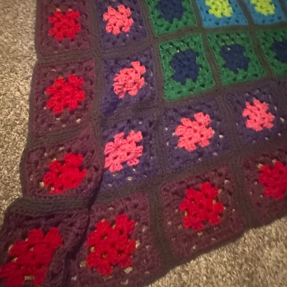 N/A vibrant crochet